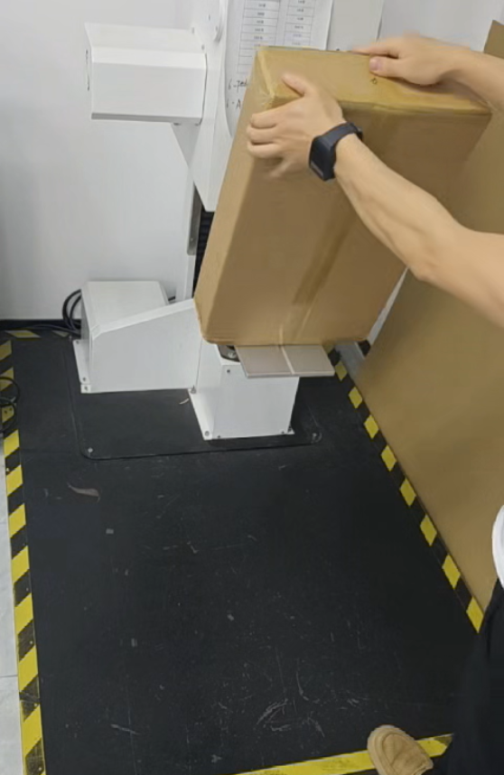 保护性能摔箱检测